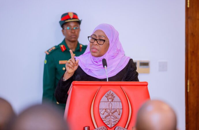 Rais Samia Suluhu ahimiza uwajibikaji na ushirikiano kwa viongozi Serikalini.